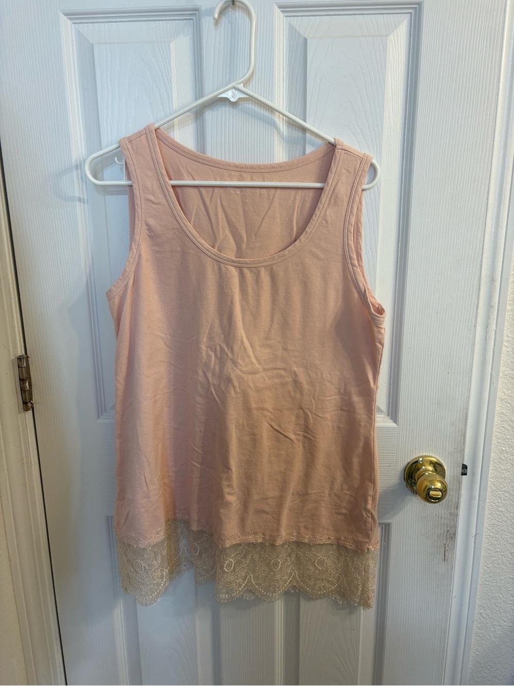 Soft Surroundings Blush Pink Lace-Hem Tank